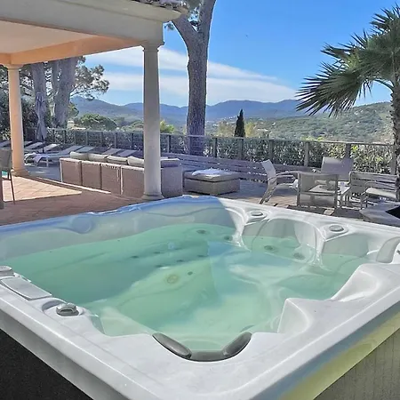 Vila Les Geais - Clair De Lune Sainte-Maxime